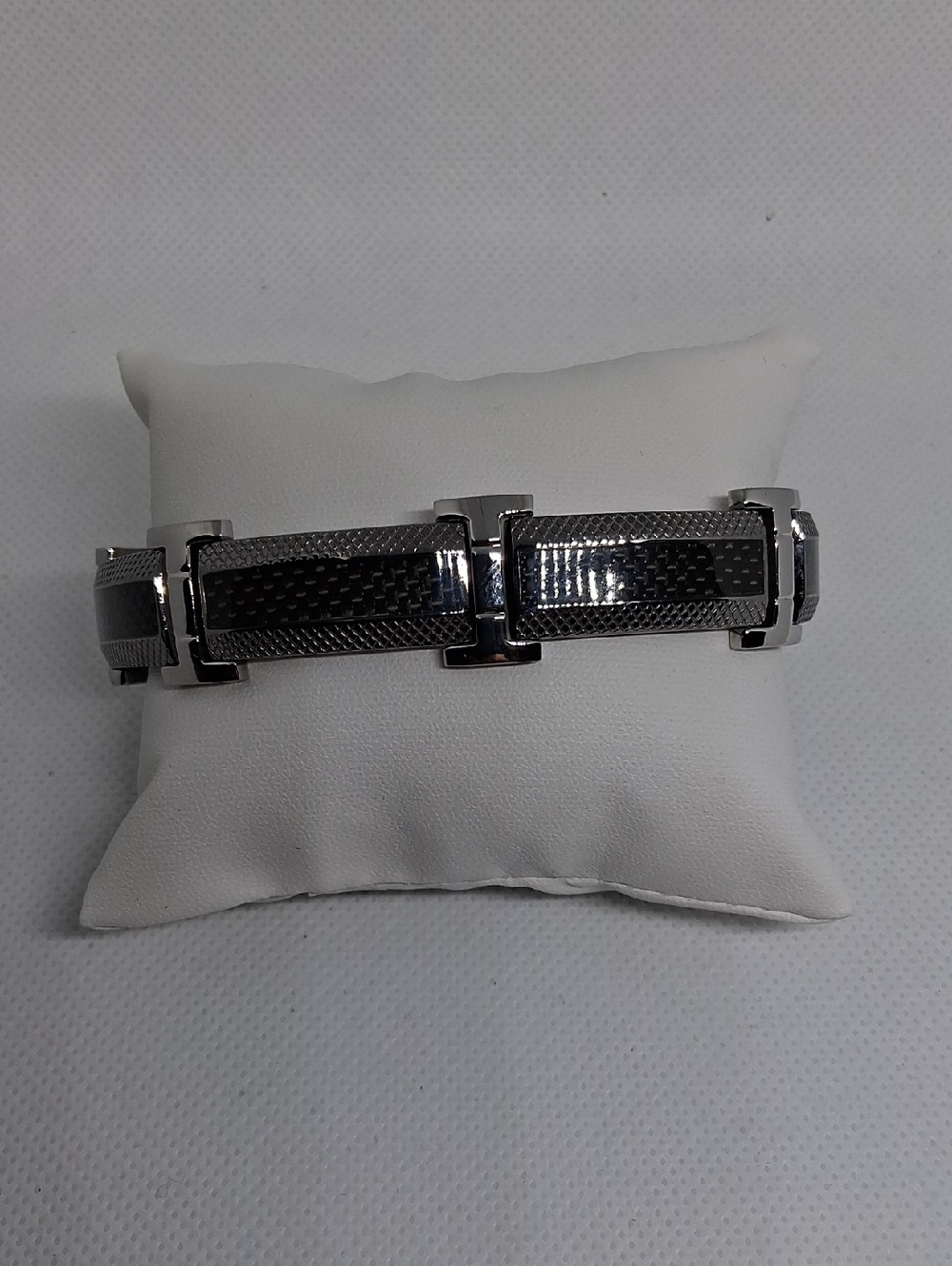 Metro Men's Black and Silver Link Bracelet